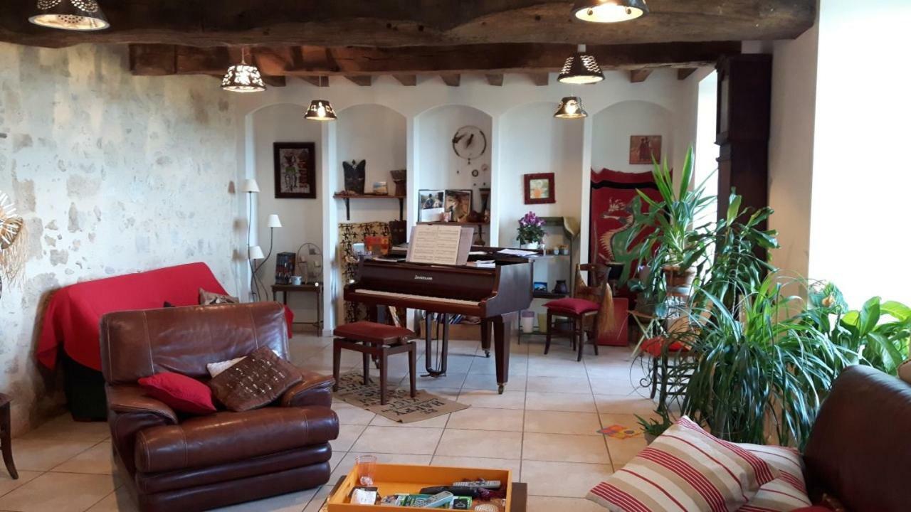 grande girondine aux portes du perigord Bonneville-et-Saint-Avit-de-Fumadières Extérieur photo
