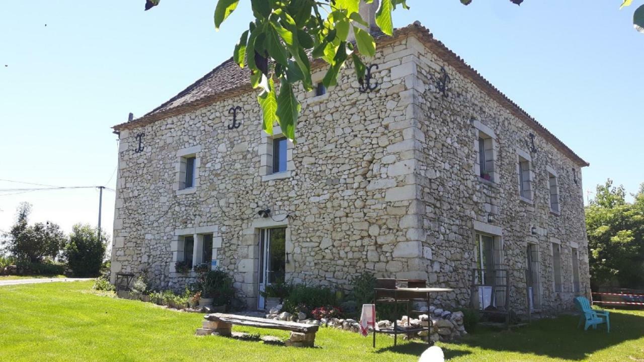 grande girondine aux portes du perigord Bonneville-et-Saint-Avit-de-Fumadières Extérieur photo